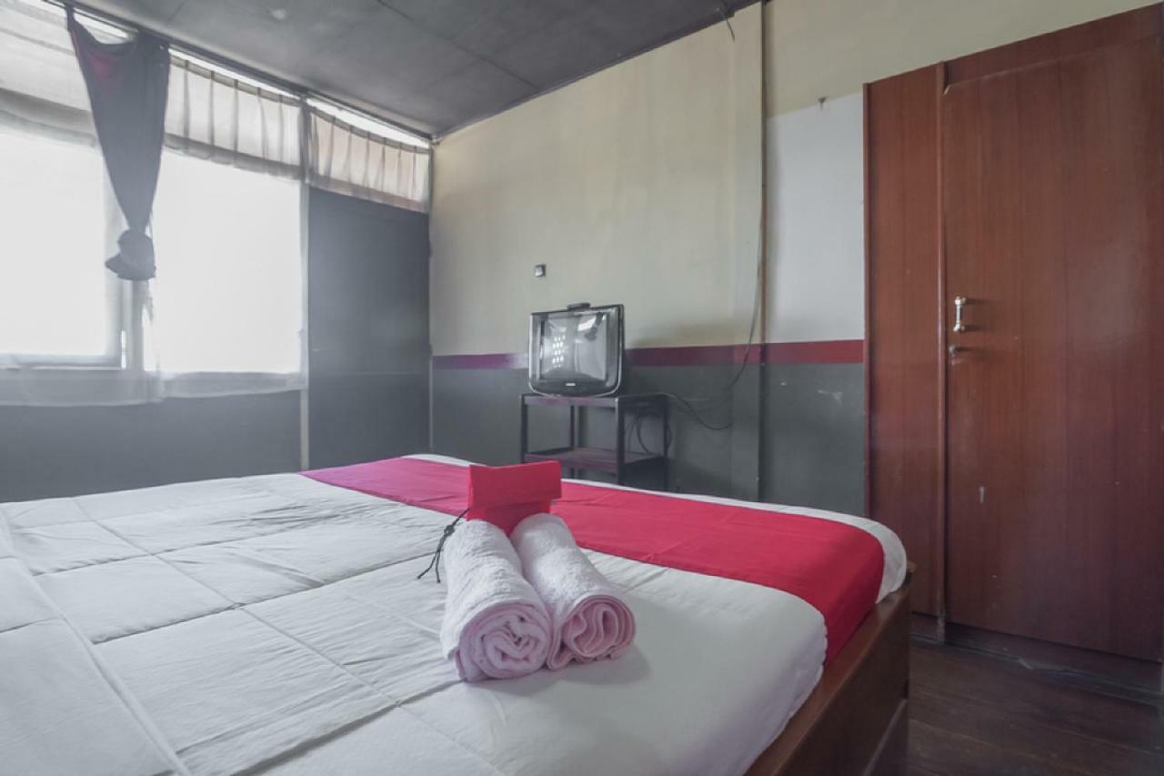 Reddoorz @ Maribaya Street Hotel Lembang Buitenkant foto
